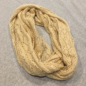 Infinity scarf